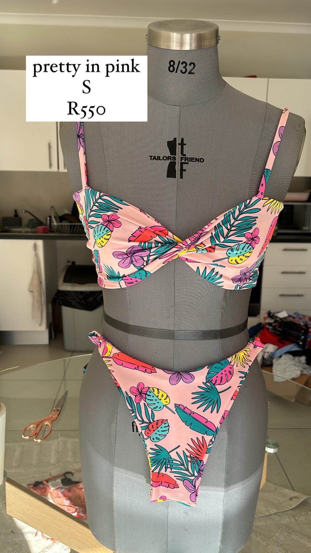 Pick Me Top and Slay bottoms S
