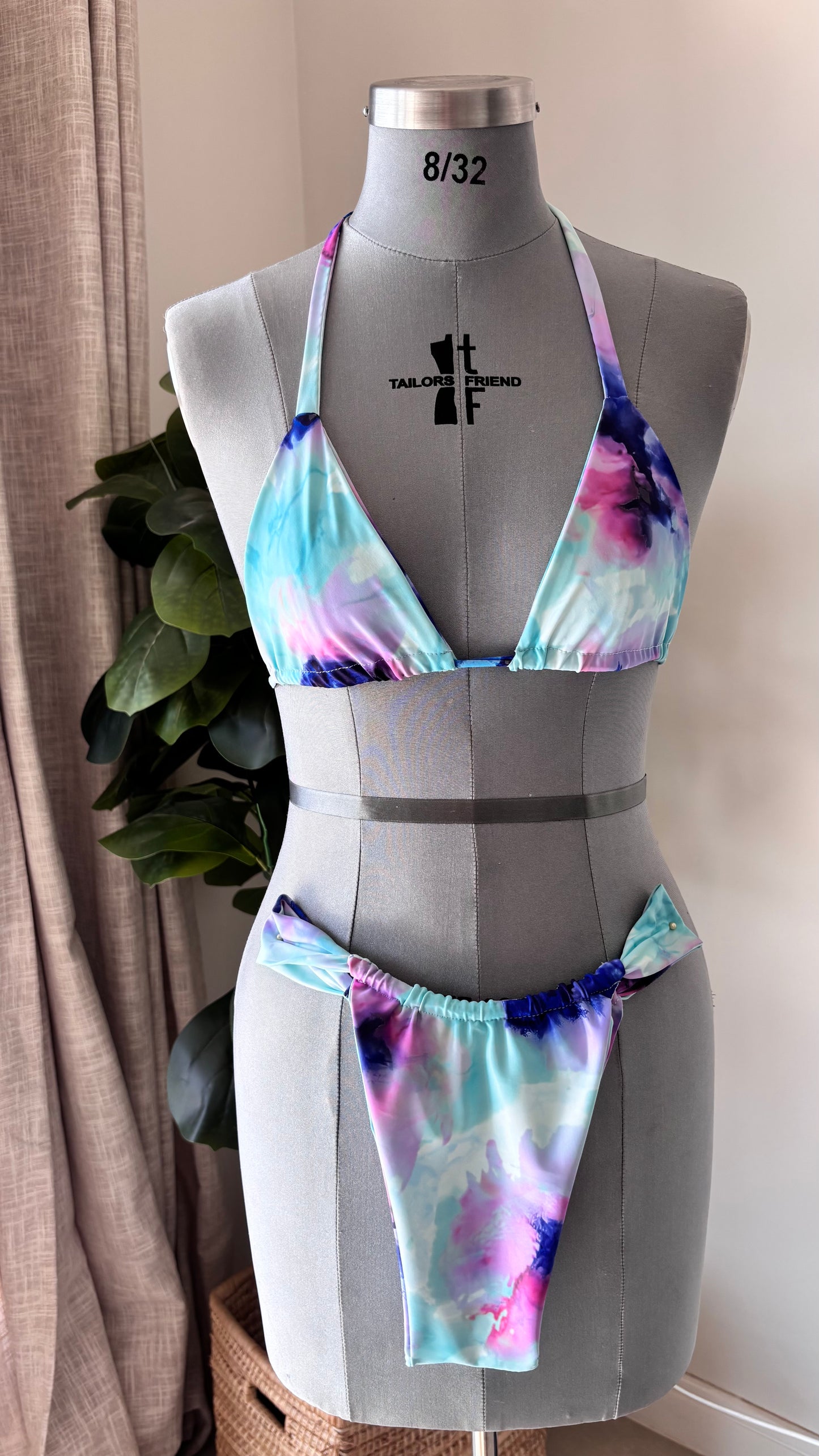 Wtf Top and It Girl Bottoms XS